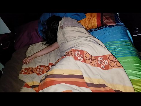 ❤️ Stiefzoon die zijn jonge stiefmoeder berispt terwijl ze slaapt. ❤️❌ Anal porno at nl.watchhentai.ru ️❤